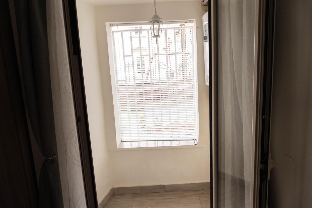 Neapolitan Roo Apartment Exterior photo