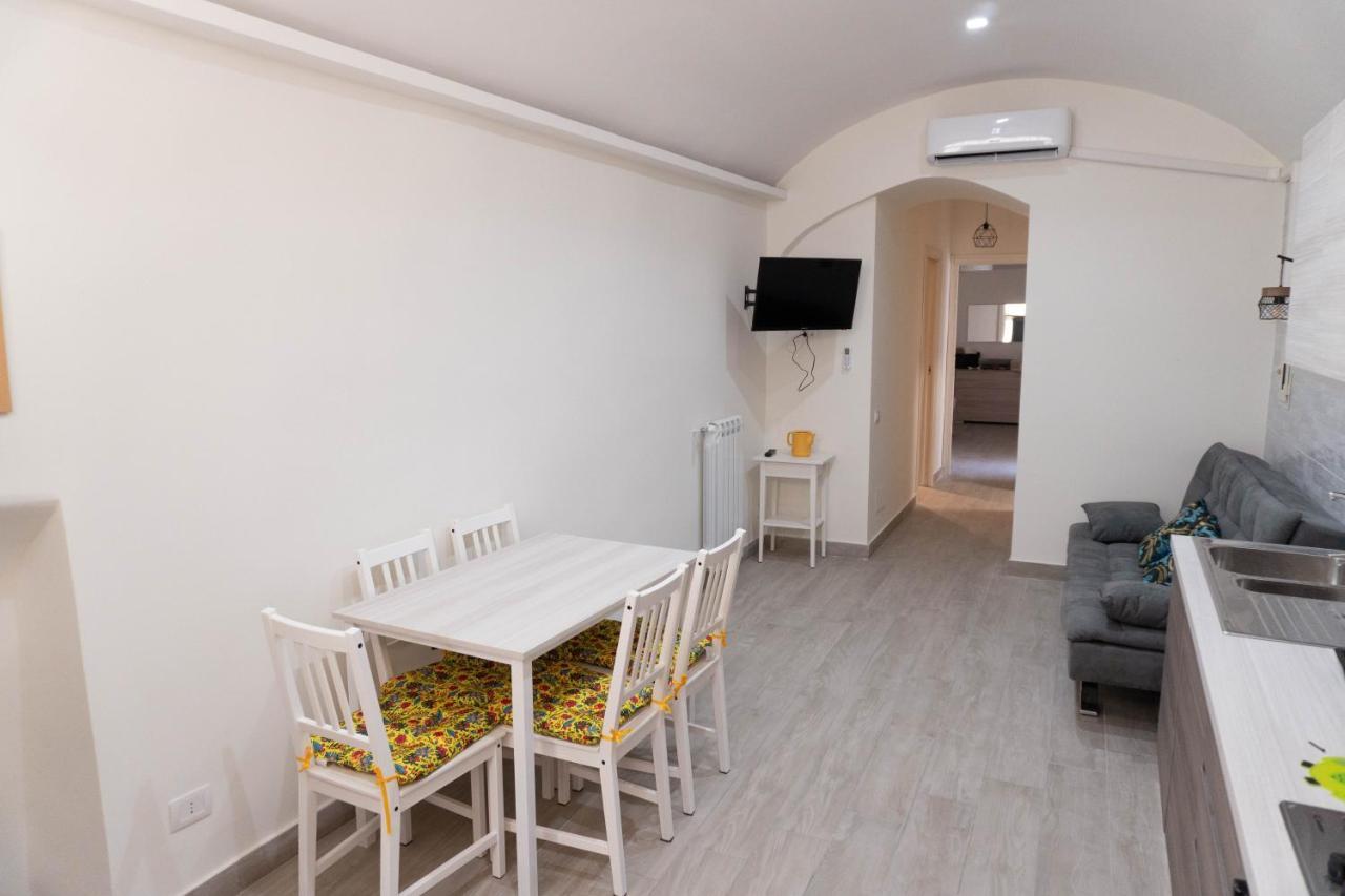 Neapolitan Roo Apartment Exterior photo